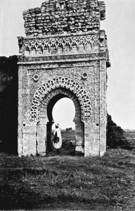 GATE OF THE SEVEN VIRGINS, SALLI.